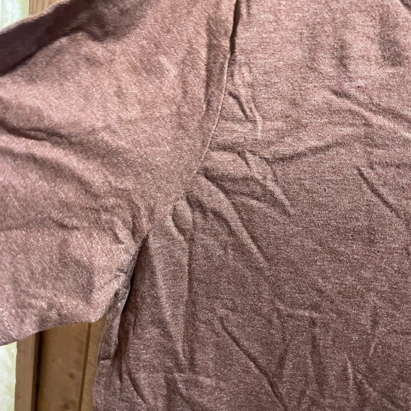 Arizona Jean Company Classic Brown V-Neck Men's Tee - Picture 4 of 8